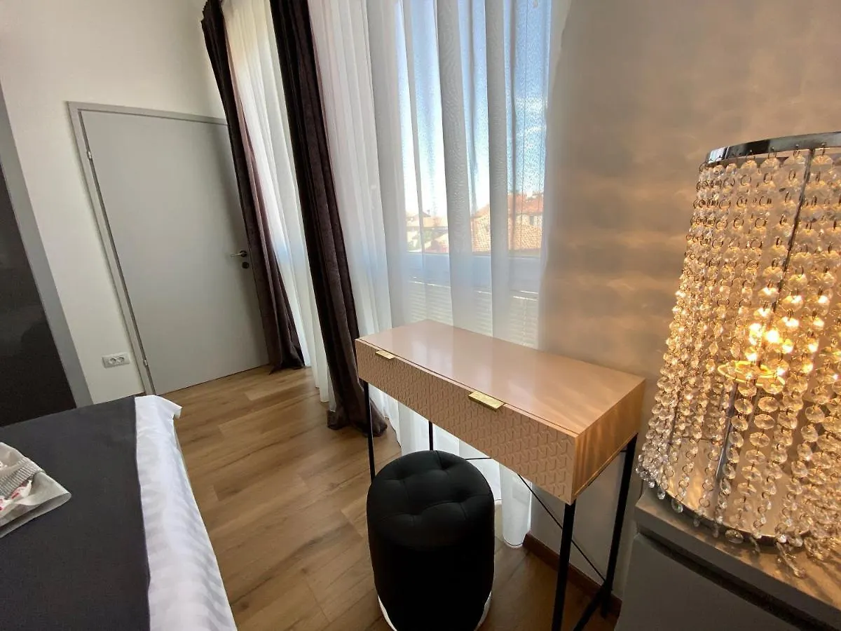 Apartman Sogni D'Oro Apartment Pula 0*,  Croatia